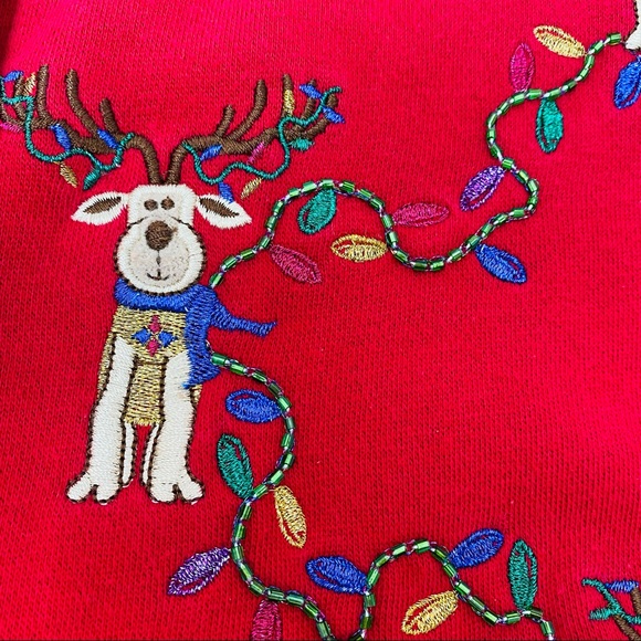 Karen Scott Vntg Christmas Sports Top Cardigan M Red Embroidered Reindeer - Picture 10 of 14